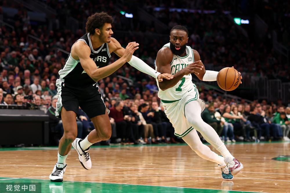 而马莱莱尽 而马莱莱尽