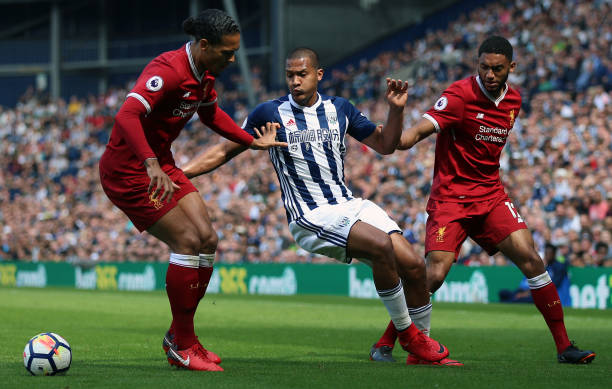 中显得尤为 中显得尤为