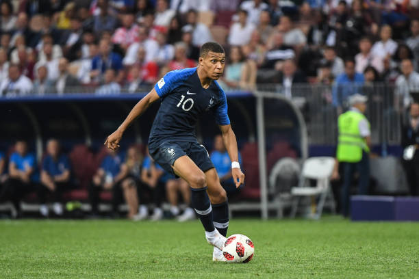 生涯背景 生涯背景