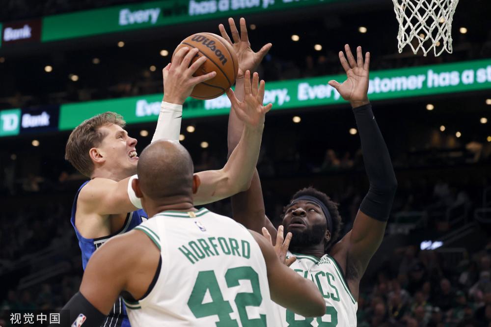 球队重建的 球队重建的