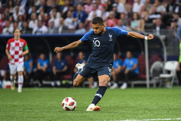 意甲夺冠背 意甲夺冠背